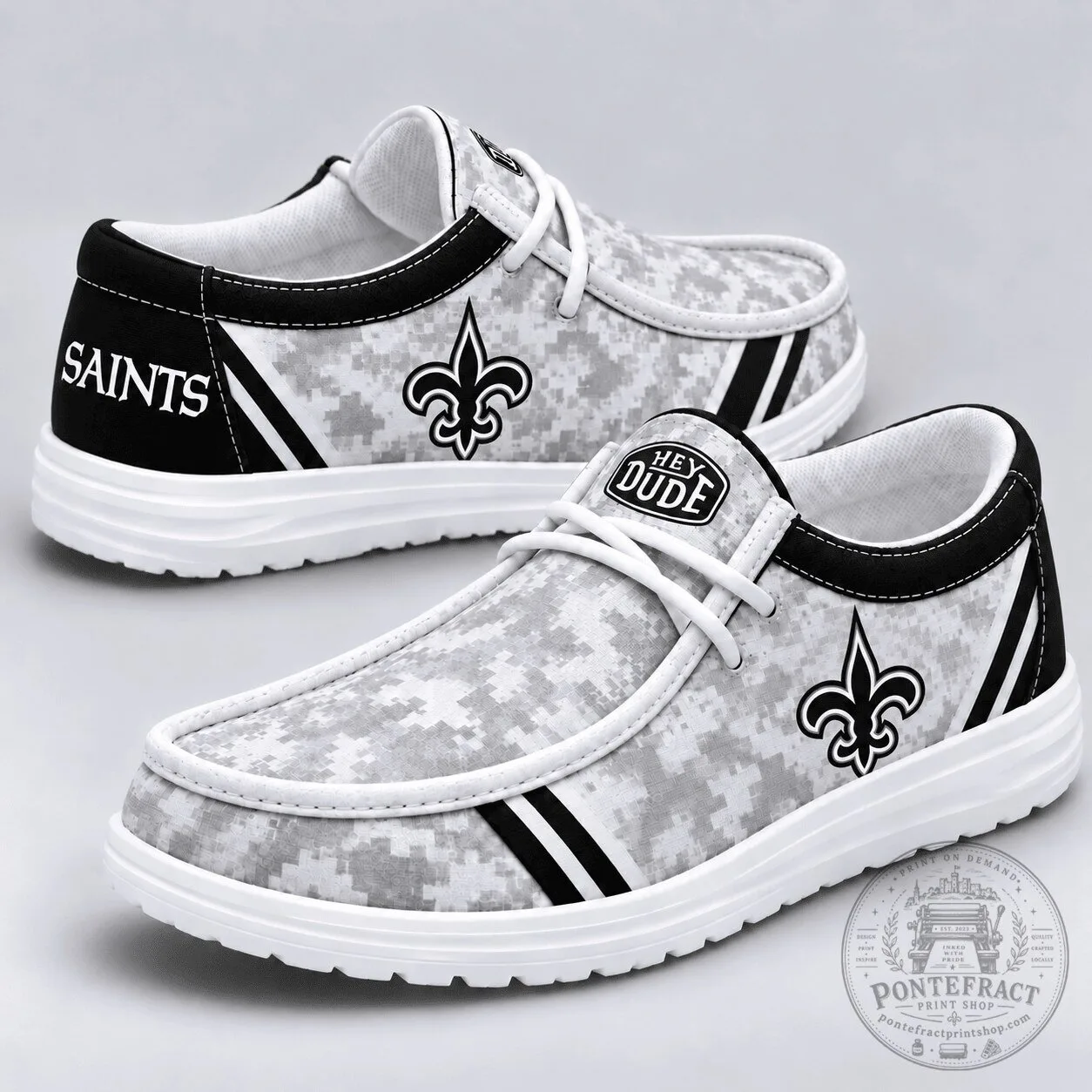 New Orleans Saints Digital Camouflage Pattern Loafer Shoes for Men